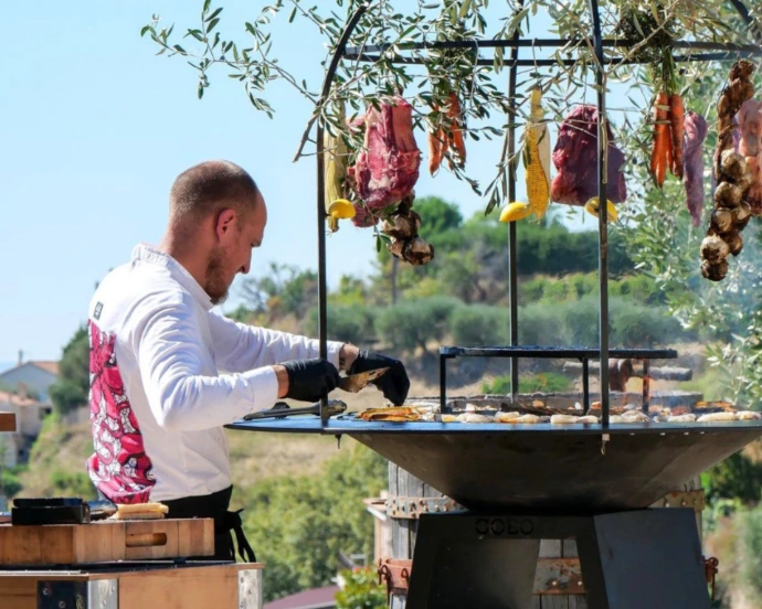brasero kamado barbecue pour professionnels de la restauration